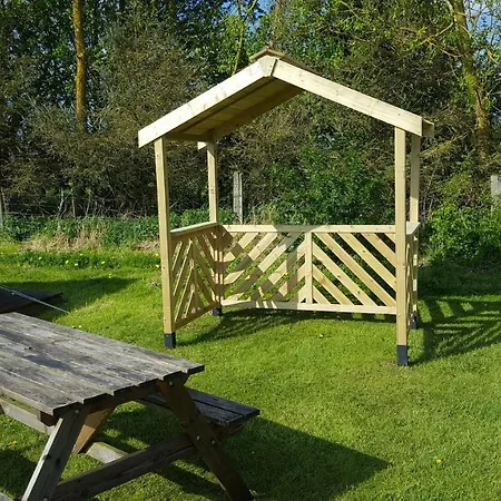 Campsite Yapham Holds 2*
