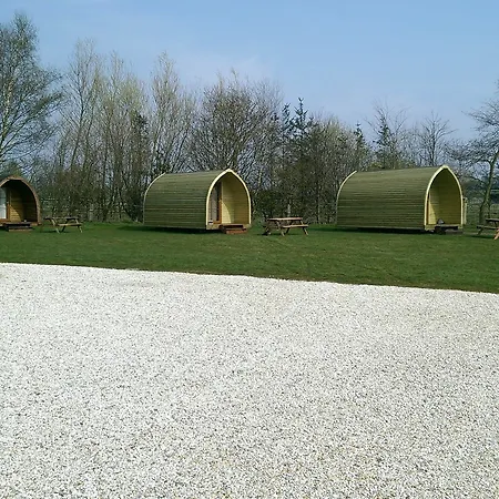 Yapham Holds Parque de Campismo York